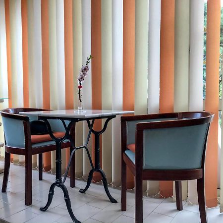Hotel Villa Pirotta Sannicandro di Bari Buitenkant foto