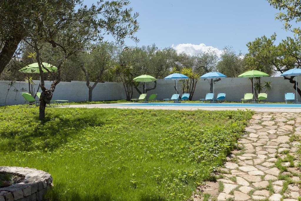 Hotel Villa Pirotta Sannicandro di Bari Buitenkant foto