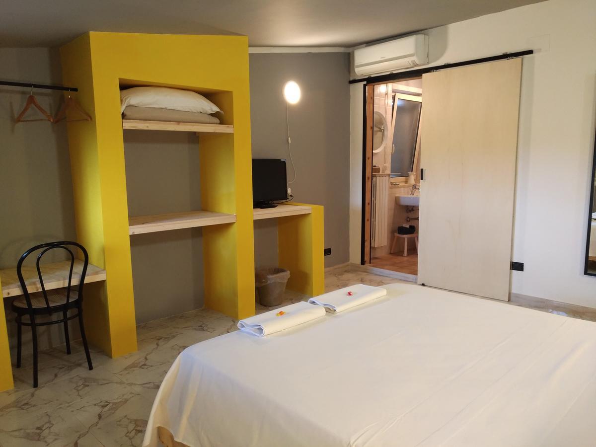 Hotel Villa Pirotta Sannicandro di Bari Buitenkant foto