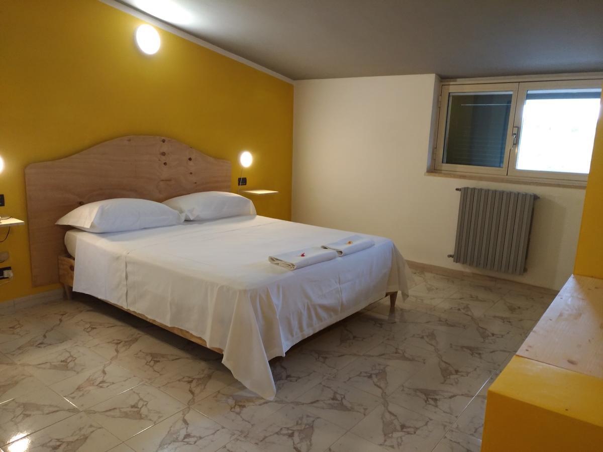 Hotel Villa Pirotta Sannicandro di Bari Buitenkant foto