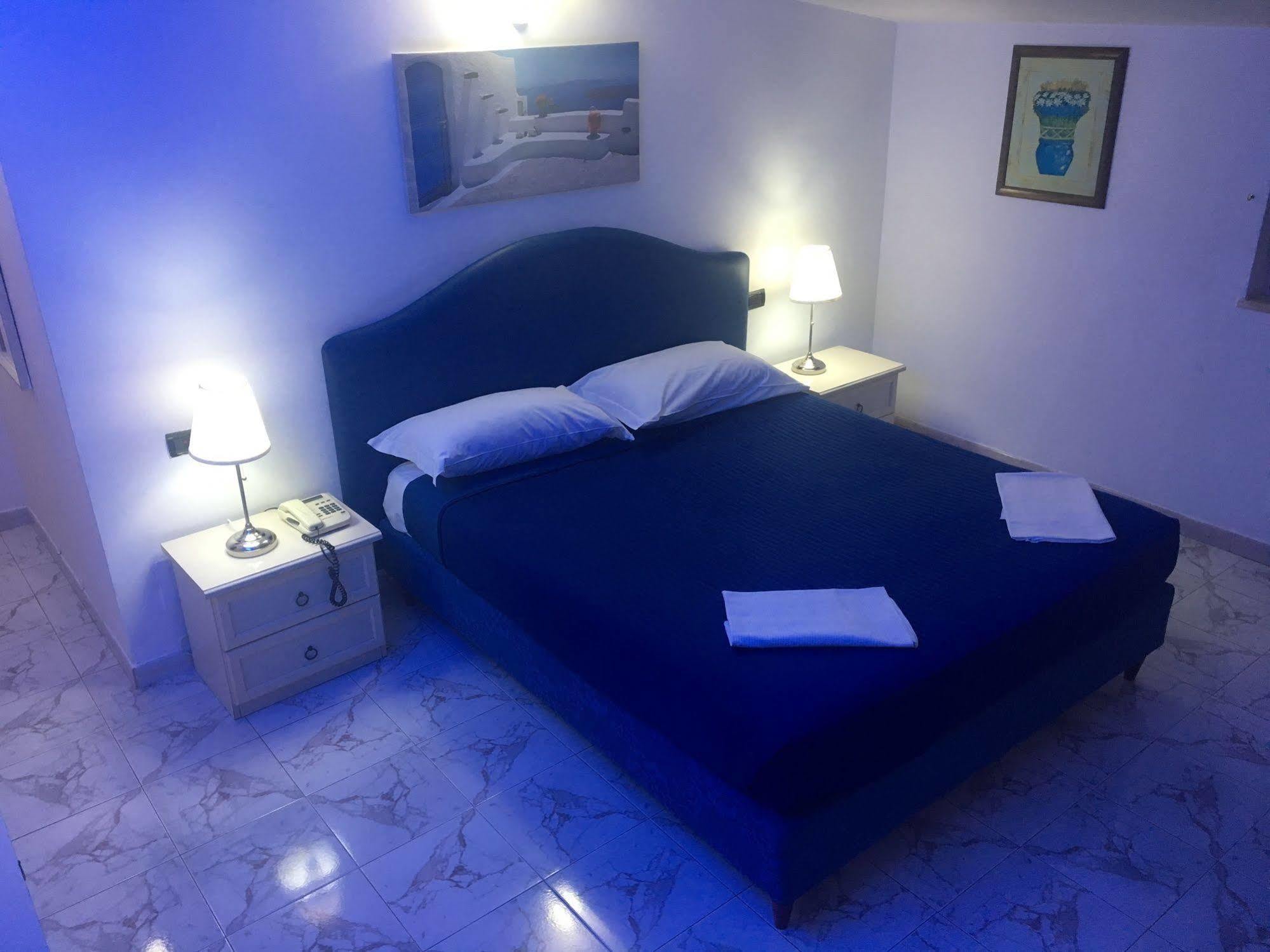Hotel Villa Pirotta Sannicandro di Bari Buitenkant foto