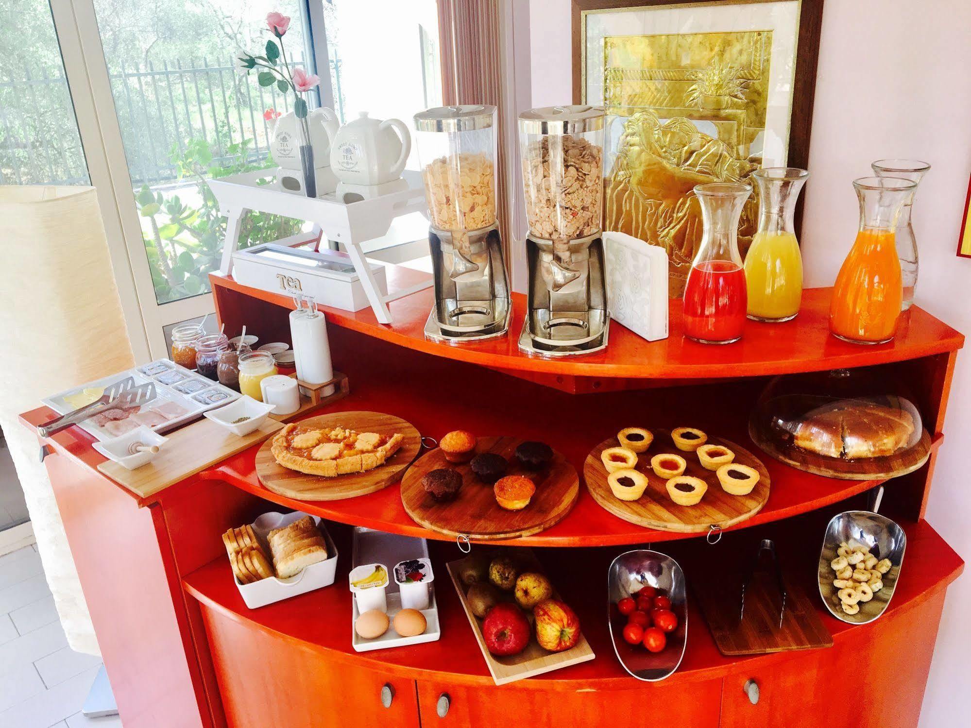 Hotel Villa Pirotta Sannicandro di Bari Buitenkant foto