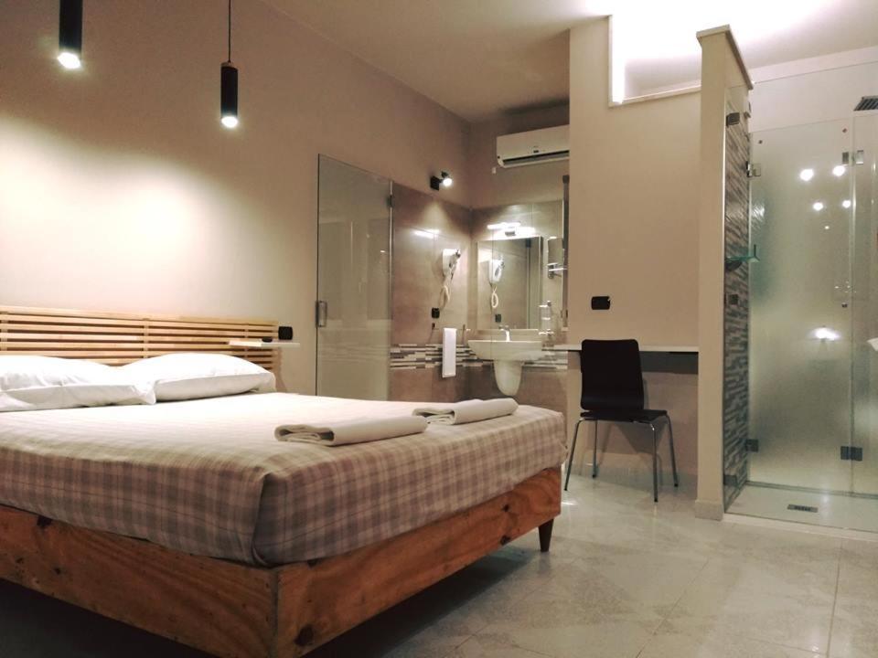 Hotel Villa Pirotta Sannicandro di Bari Buitenkant foto